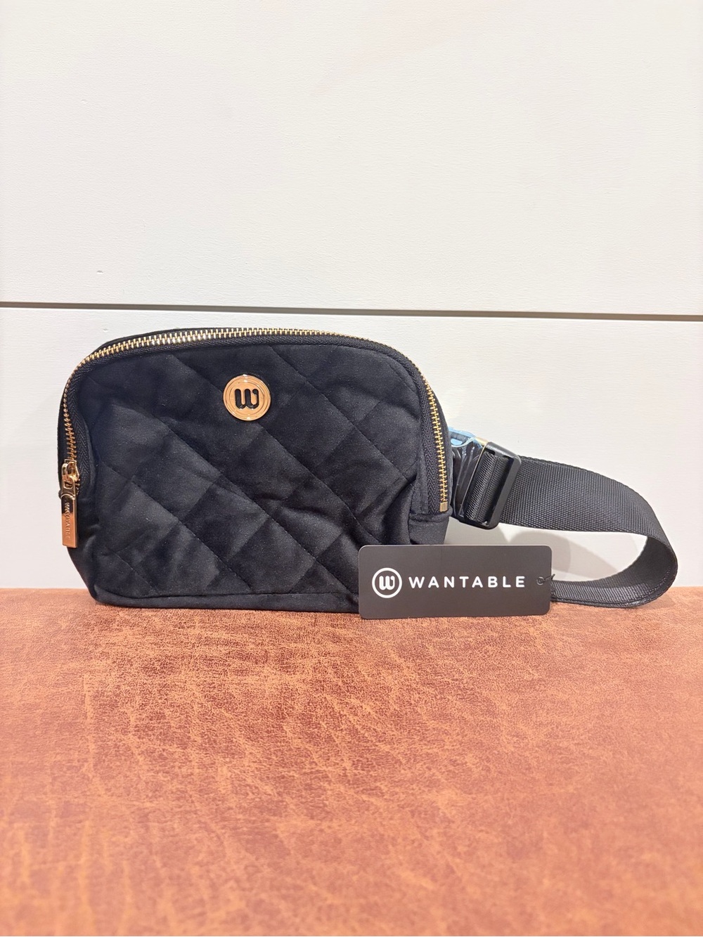 Wantable Black Quilted Belt Bag Gold Hardware Athleisure Sportycore NWT